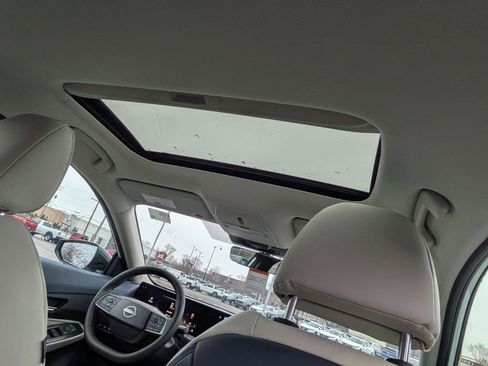 New 2026 Nissan Sentra SL image 23