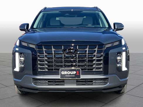Used 2025 Hyundai Palisade Limited image 3