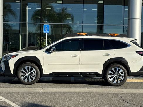 Used 2024 Subaru Outback Touring XT image 9