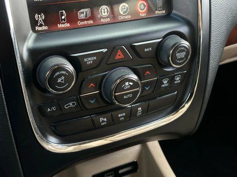 Used 2015 Dodge Durango Limited w/ Nav & Power Liftgate Group image 39