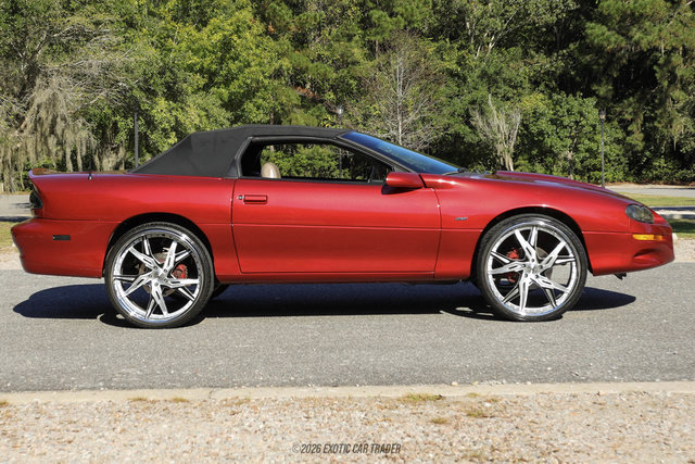 Used 2002 Chevrolet Camaro Z28 w/ SS Performance/Appearance Pkg RWD image 21