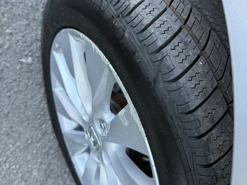 Used 2013 Honda Accord EX image 39