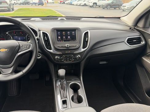Certified 2023 Chevrolet Equinox LT image 17