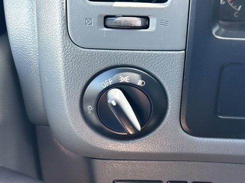 Used 2019 Nissan NV 1500 S w/ Back Door Glass Package image 29