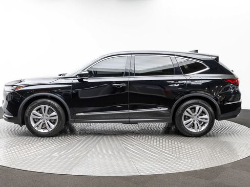 Used 2023 Acura MDX SH-AWD image 3