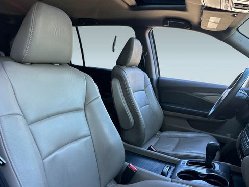Used 2017 Honda Pilot EX-L image 30