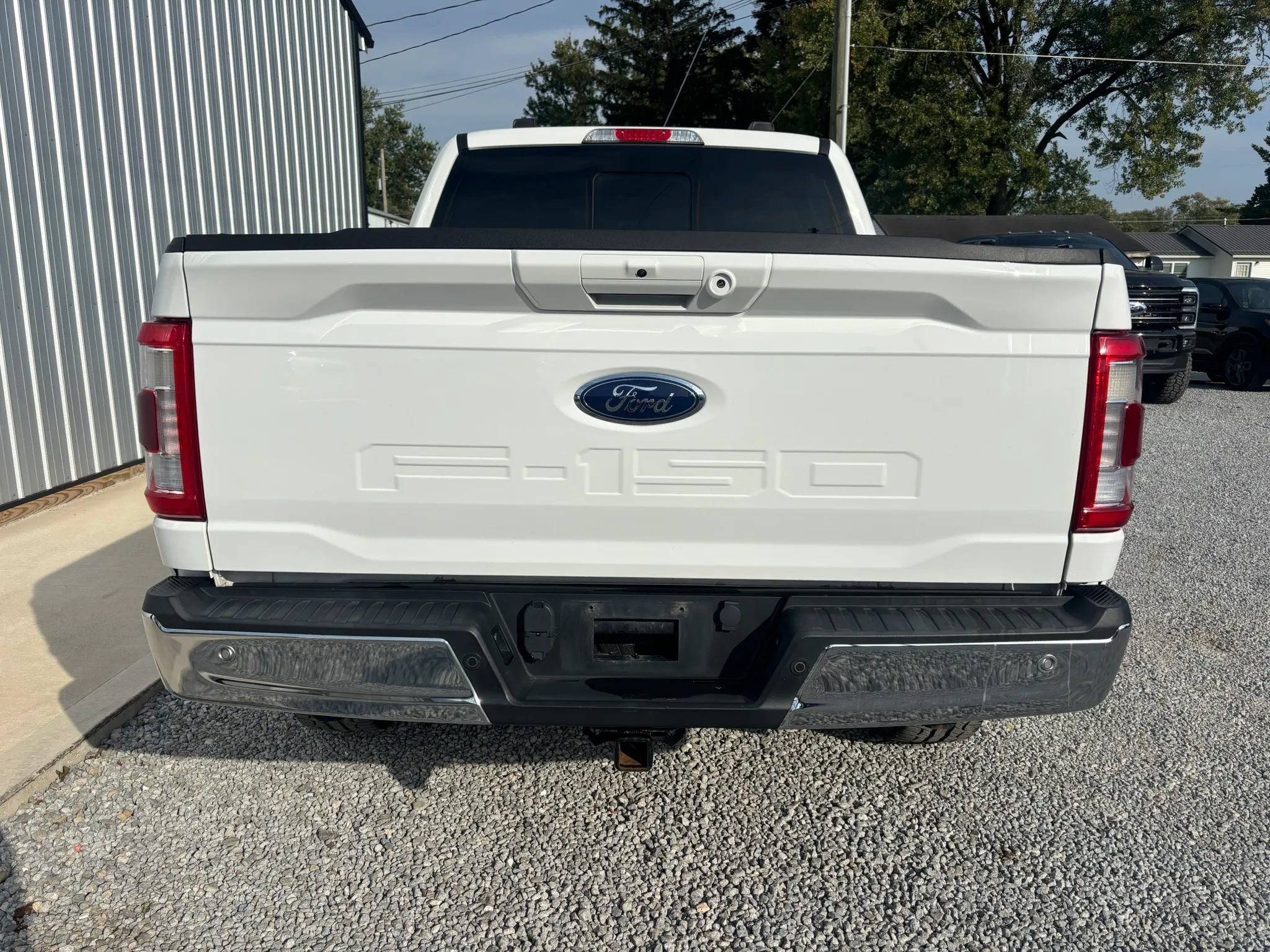 Used 2021 Ford F150 Lariat w/ FX4 Off-Road Package AWD/4WD image 11