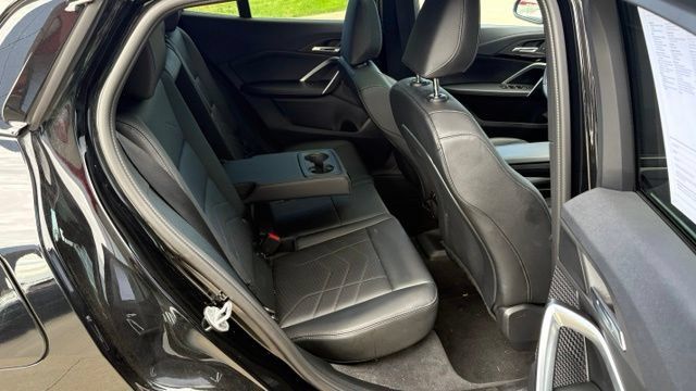 Used 2026 BMW X2 xDrive28i AWD/4WD image 30