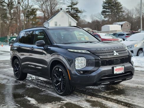 New 2025 Mitsubishi Outlander SEL Black Edition image 7