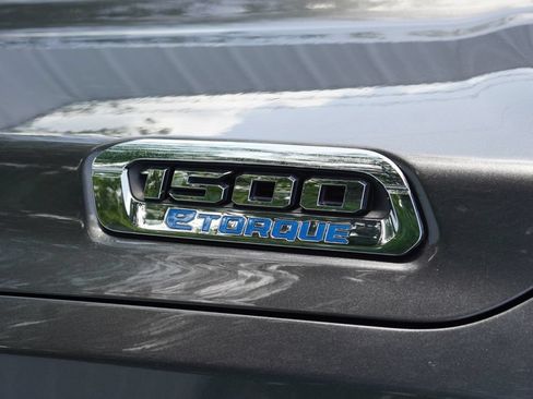 Used 2024 RAM 1500 Big Horn AWD/4WD image 11