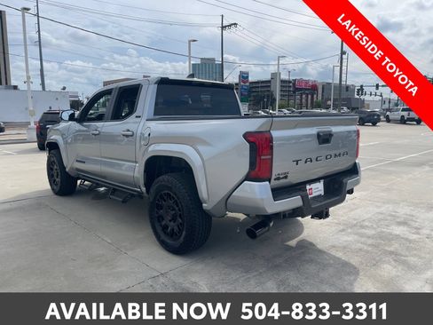 Certified 2026 Toyota Tacoma SR5 AWD/4WD image 4