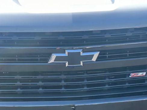 Used 2022 Chevrolet Silverado 1500 LT Trail Boss AWD/4WD image 37