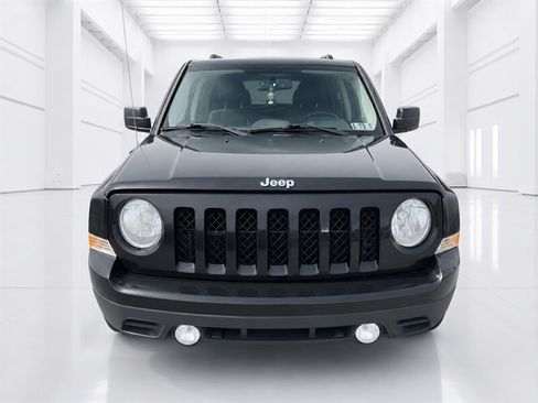 Used 2015 Jeep Patriot High Altitude AWD/4WD image 6