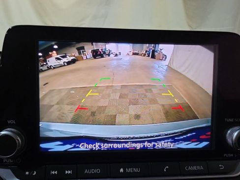 Used 2023 Nissan Altima 2.5 SV FWD image 22
