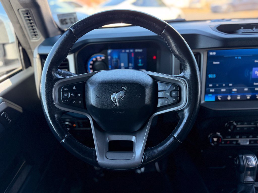 Used 2024 Ford Bronco Outer Banks w/ Sasquatch Package AWD/4WD image 26