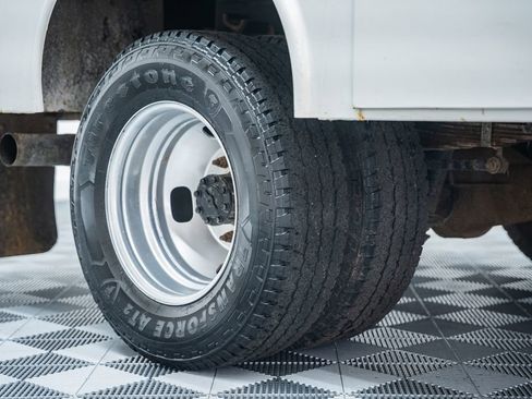 Used 2016 Ford F350 XL w/ Power Equipment Group image 21