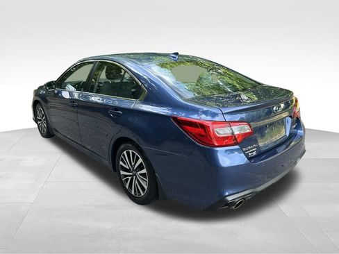 Used 2019 Subaru Legacy 2.5i Premium AWD/4WD image 3