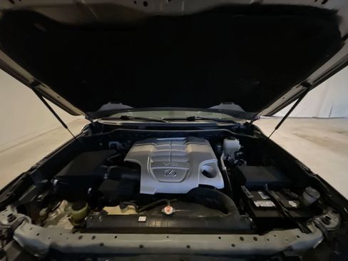 Used 2017 Lexus LX 570 4WD image 27