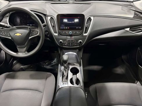 Used 2024 Chevrolet Malibu LT FWD image 31