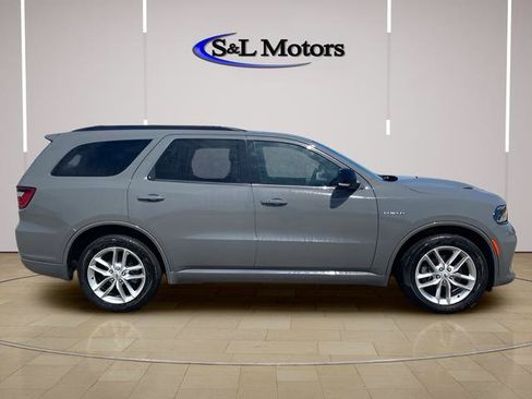 Used 2025 Dodge Durango R/T AWD/4WD image 4
