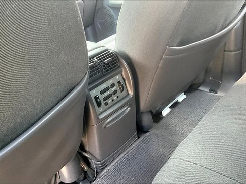 Used 2001 Ford Explorer Sport Trac 4x4 image 10