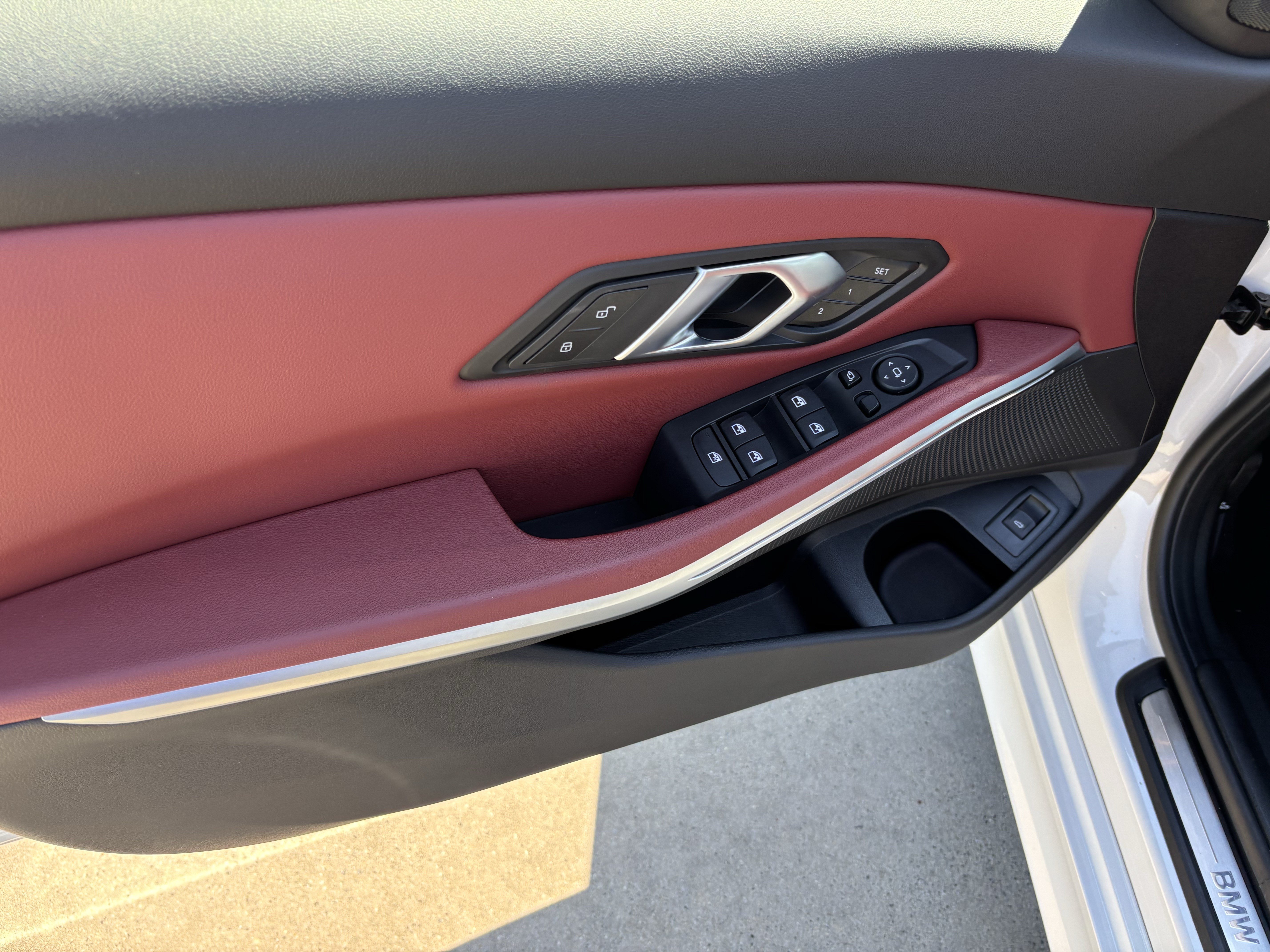 Certified 2025 BMW 330i Sedan RWD image 14