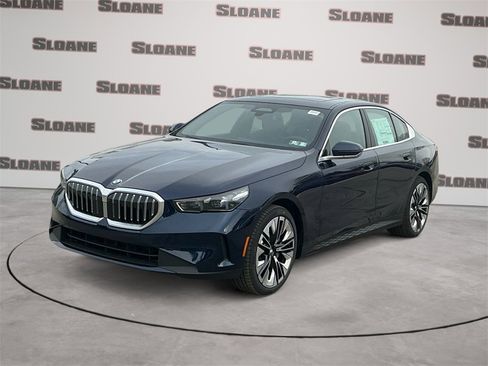 New 2026 BMW 530i xDrive image 1