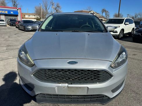 Used 2018 Ford Focus SEL image 29