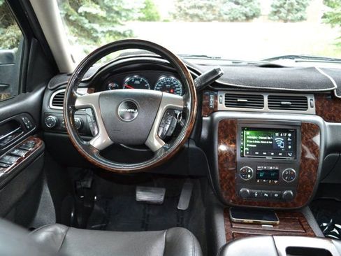 Used 2013 GMC Sierra 3500 Denali image 24