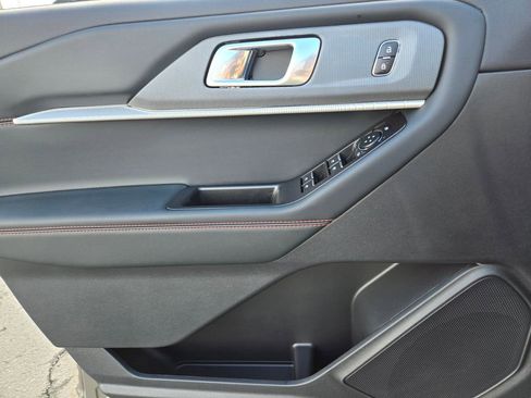 New 2026 Ford Explorer ST-Line RWD image 25