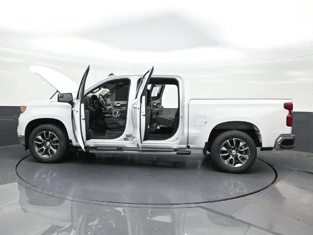 Used 2023 Chevrolet Silverado 1500 LT RWD image 33