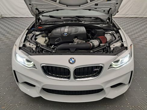 Used 2018 BMW M2 image 35