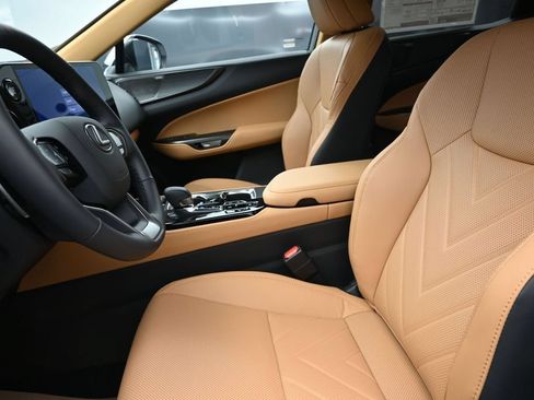New 2026 Lexus NX 350 AWD w/ Luxury Package image 18