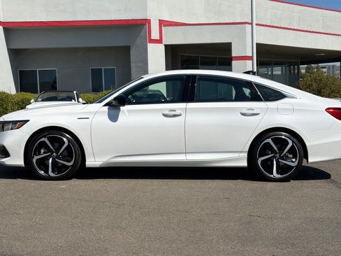 Used 2022 Honda Accord Sport image 9