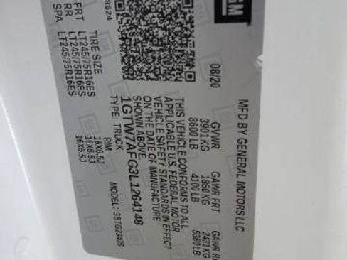 Used 2020 GMC Savana 2500 w/ Driver Convenience Package image 34