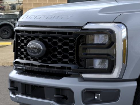 New 2026 Ford F350 Lariat w/ Black Appearance Package AWD/4WD image 17