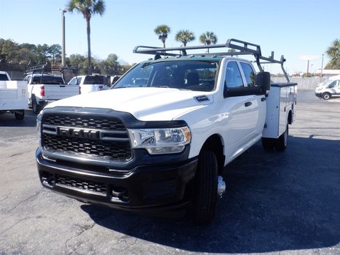 Used 2020 RAM 3500 Tradesman image 25