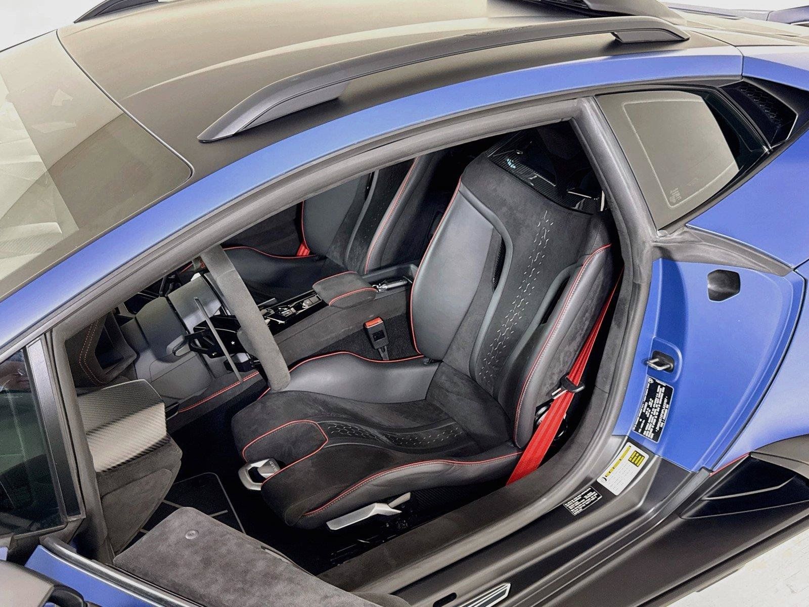Used 2023 Lamborghini Huracan Sterrato AWD/4WD image 14