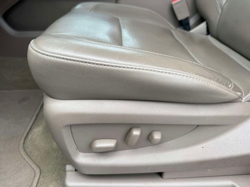 Used 2019 Chevrolet Tahoe Premier AWD/4WD image 20