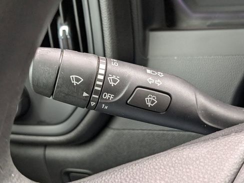 Used 2022 Chevrolet Silverado 1500 Custom image 24