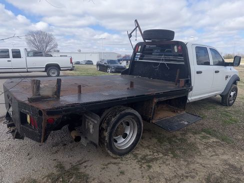 Used 2012 RAM 4500 2WD Crew Cab w/ ST Decor Group image 3