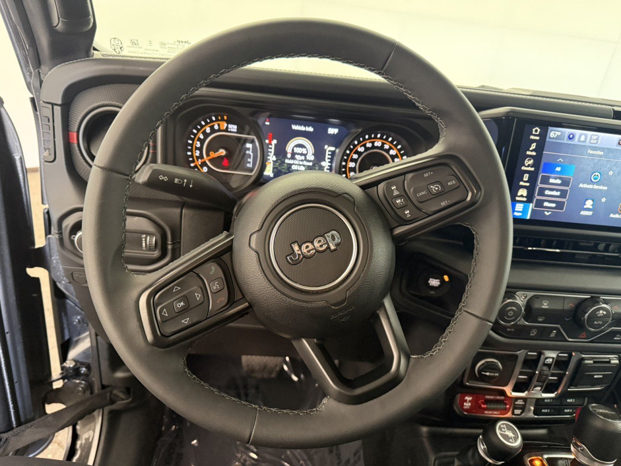 Used 2026 Jeep Gladiator Rubicon AWD/4WD image 21