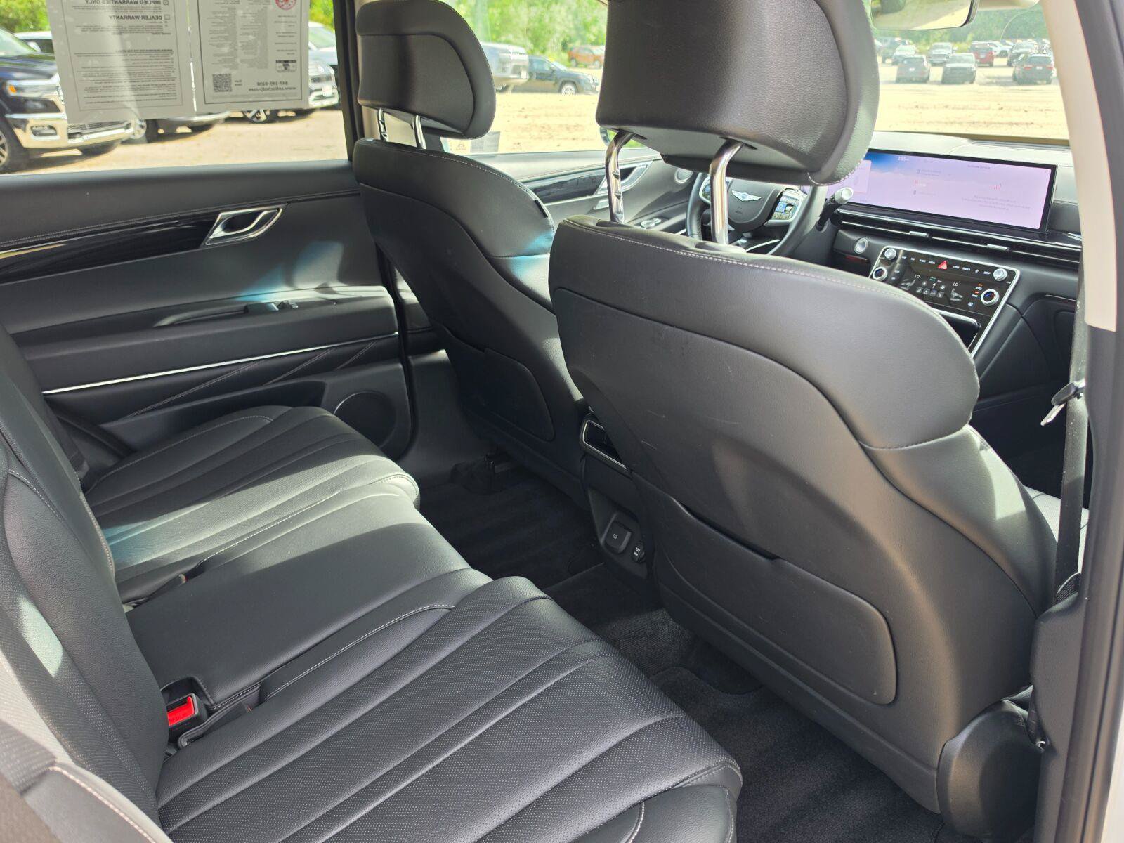 Used 2025 Genesis GV80 2.5T Standard AWD/4WD image 10
