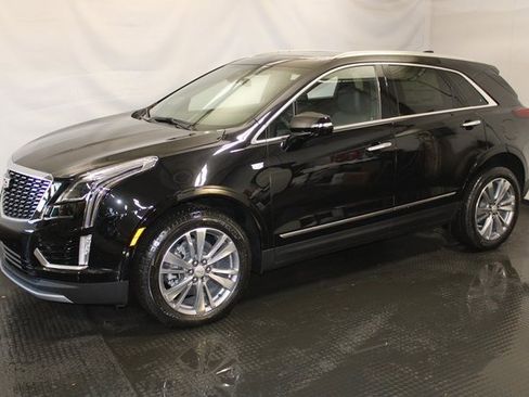 New 2025 Cadillac XT5 Premium Luxury image 2
