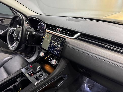 Used 2021 Jaguar F-PACE S image 55