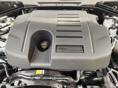 New 2026 Land Rover Defender 130 S image 22