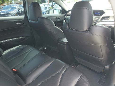 Used 2019 Acura ILX image 39