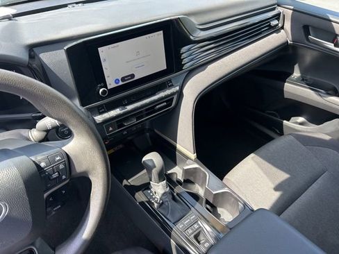 Used 2025 Toyota Camry LE FWD image 32
