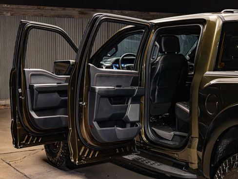 Used 2024 Ford F150 Raptor image 27