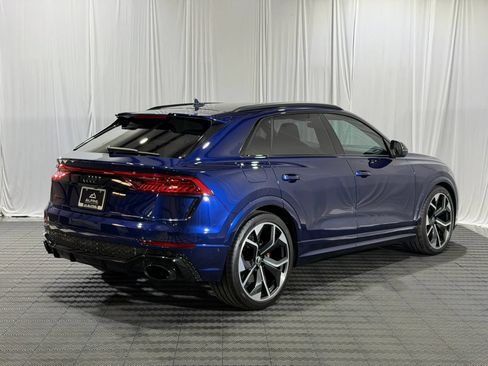 Used 2022 Audi RS Q8 w/ Black Optic Package AWD/4WD image 5